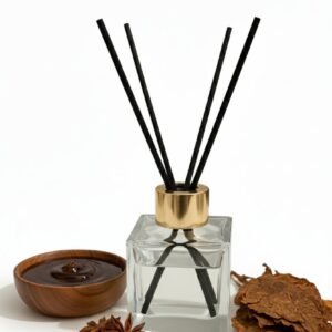 Dark honey & tobacco reed diffuser